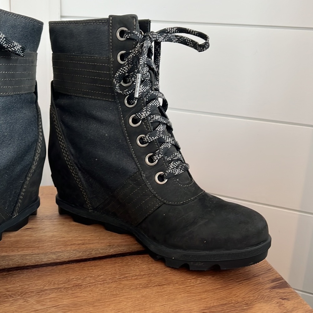 Sorel Lexi wedge boot - Picture 5 of 17